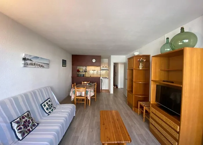 Avec Piscine, Terrasse Et Parking A Capbreton, Proche Du Port - Fr-1-413-198 Appartement